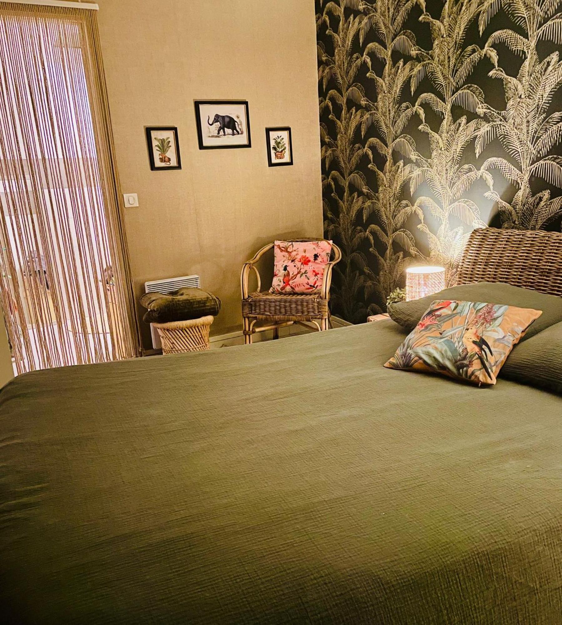 Chambre Boheme Chez Rachel Pau Eksteriør bilde